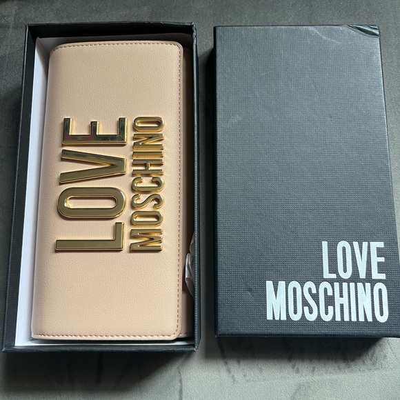 LOVE MOSCHINO long wallet nude brand new - Picture 1 of 5